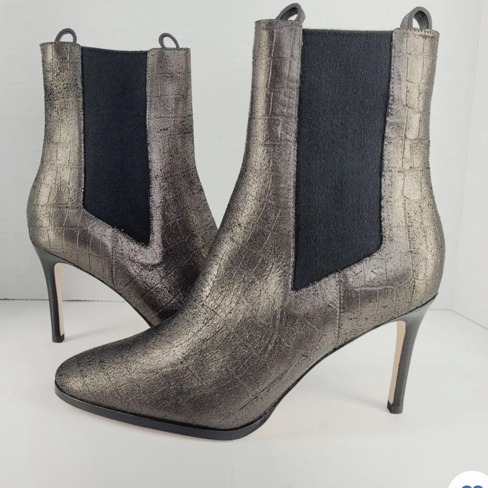 New Paige boots. Sz 9.